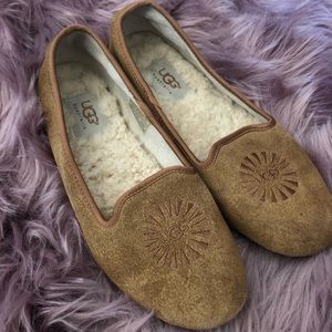 Ugg Alloway Flats